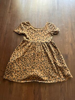 Old Navy Mustard Yellow Heart Leopard Print Girls Casual Dress